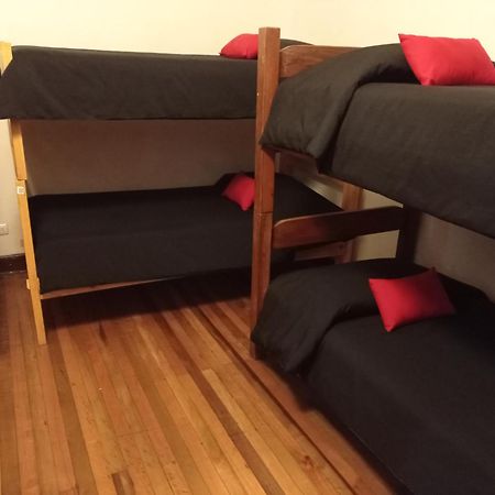 Hostal Irreal 산티아고 외부 사진