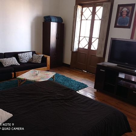 Hostal Irreal 산티아고 외부 사진
