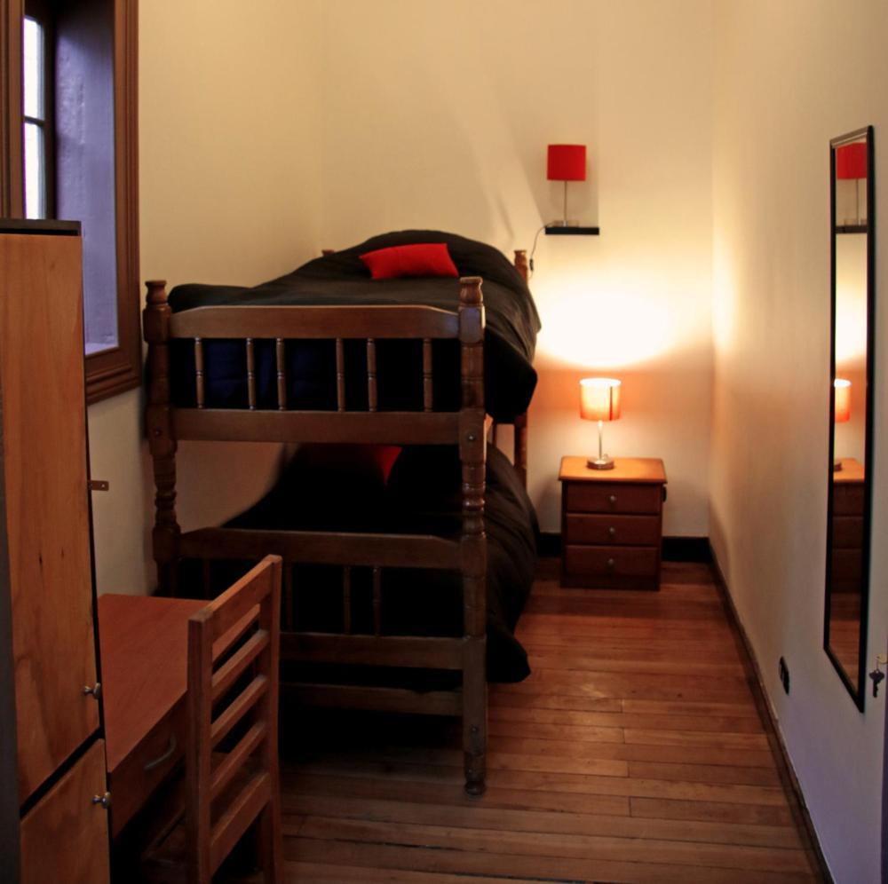 Hostal Irreal 산티아고 외부 사진